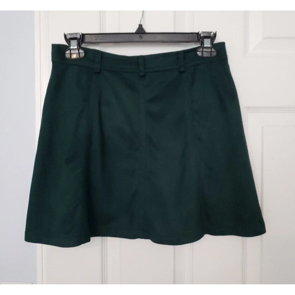 Zara Trafalue Faux Suede Mini Skirt Size Small‎ Green Snap Front.